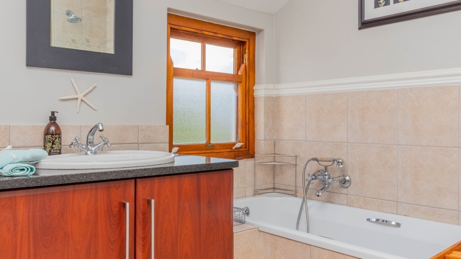 To Let 3 Bedroom Property for Rent in Stanford Western Cape